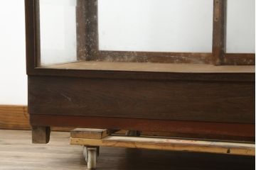 和製アンティーク　楢(ナラ)材　木枠　レトロな雰囲気のガラスケース(Gケース、ショーケース、ディスプレイケース、コレクションケース、飾り棚、陳列棚、収納棚、店舗什器)(R-082376)