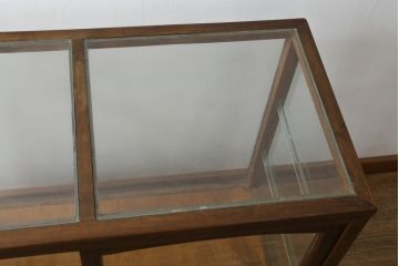 和製アンティーク　楢(ナラ)材　木枠　レトロな雰囲気のガラスケース(Gケース、ショーケース、ディスプレイケース、コレクションケース、飾り棚、陳列棚、収納棚、店舗什器)(R-082376)