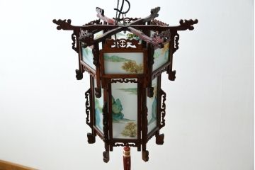 アジアンビンテージ　希少な廃番モデル!!　ガラス絵　オリエンタルな雰囲気と華やかさが目を惹く中国行灯(行燈、吊り下げ照明、天井照明、ペンダントライト、ヴィンテージ)(R-082388)