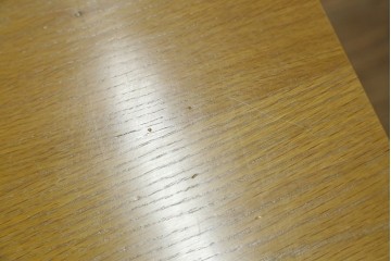 中古　トーマスビル(Thomasville)　IDC大塚家具取り扱い　アメリカンカントリースタイル　オーク材　アンティーク調　木の質感を活かしたぬくもりある風合いと気品が感じられるサイドボード　(R-082390)