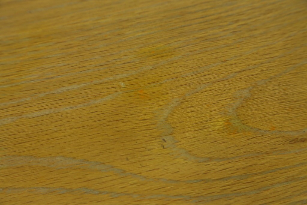 中古　トーマスビル(Thomasville)　IDC大塚家具取り扱い　アメリカンカントリースタイル　オーク材　アンティーク調　木の質感を活かしたぬくもりある風合いと気品が感じられるサイドボード　(R-082390)