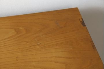 中古　トーマスビル(Thomasville)　インプレッション(IMPRESSIONS)　オーク材　カントリースタイルの空間づくりに活躍するチェスト(サイドチェスト、引き出し)(R-082393)