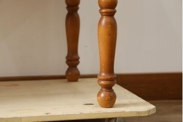 中古　希少な廃盤品!!　横浜ダニエル(daniel)　気品漂う洗練されたデザインが魅力的!! 珍しい三面鏡付きドレッサー(鏡台、化粧台、ミラー)(定価約85万円)(R-082396)