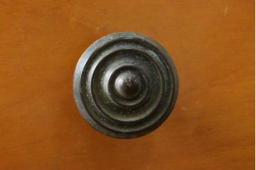 中古　希少な廃盤品!!　横浜ダニエル(daniel)　気品漂う洗練されたデザインが魅力的!! 珍しい三面鏡付きドレッサー　定価約85万円　(R-082396)