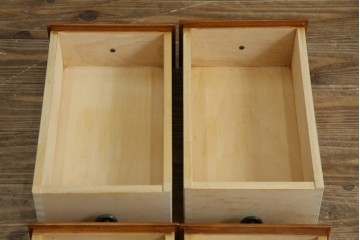 中古　希少な廃盤品!!　横浜ダニエル(daniel)　気品漂う洗練されたデザインが魅力的!! 珍しい三面鏡付きドレッサー　定価約85万円　(R-082396)