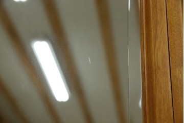 中古　希少な廃盤品!!　横浜ダニエル(daniel)　気品漂う洗練されたデザインが魅力的!! 珍しい三面鏡付きドレッサー　定価約85万円　(R-082396)