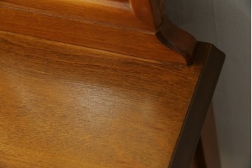 中古　希少な廃盤品!!　横浜ダニエル(daniel)　気品漂う洗練されたデザインが魅力的!! 珍しい三面鏡付きドレッサー　定価約85万円　(R-082396)