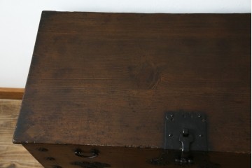 アジアンアンティーク　松材　味わい深い風合いが魅力のバンダチ　(R-082403)