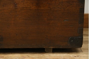 アジアンアンティーク　松材　味わい深い風合いが魅力のバンダチ　(R-082403)