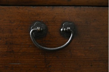 アジアンアンティーク　松材　味わい深い風合いが魅力のバンダチ　(R-082403)