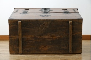 アジアンアンティーク　松材　味わい深い風合いが魅力のバンダチ　(R-082403)