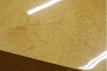 中古　美品　松創(MATSUSO・マツソウ)　バーズアイメープル　洗練された佇まいが魅力的なチェスト(サイドチェスト、引き出し、衣類箪笥、整理箪笥、収納箪笥)(定価推定約120万円)(R-082404)