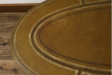 イギリスビンテージ　MAITLAND SMITH(メートランドスミス)　レザートップ　アンティーク調　華やかな彫刻がエレガントなローテーブル(リビングテーブル、センターテーブル、カフェテーブル、コーヒーテーブル、革、英国、ヴィンテージ)(定価約40万円)(R-082405)