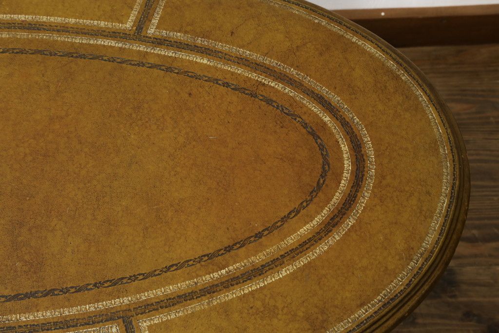 イギリスビンテージ　MAITLAND SMITH(メートランドスミス)　レザートップ　アンティーク調　華やかな彫刻がエレガントなローテーブル(リビングテーブル、センターテーブル、カフェテーブル、コーヒーテーブル、革、英国、ヴィンテージ)(定価約40万円)(R-082405)