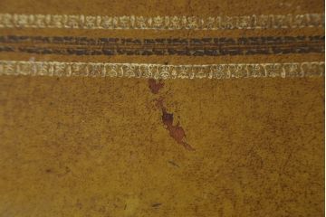 イギリスビンテージ　MAITLAND SMITH(メートランドスミス)　レザートップ　アンティーク調　華やかな彫刻がエレガントなローテーブル(リビングテーブル、センターテーブル、カフェテーブル、コーヒーテーブル、革、英国、ヴィンテージ)(定価約40万円)(R-082405)