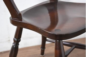 中古　松本民芸家具　#49型Aワイコムチェア　落ち着いた色味と滑らかな質感が美しいダイニングチェア(アームレスチェア、板座チェア、椅子、イス)(定価約11万円)(R-082408)