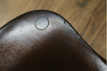 中古　松本民芸家具　#49型Aワイコムチェア　落ち着いた色味と滑らかな質感が美しいダイニングチェア　定価約11万円相当　(R-082408)