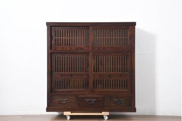 中古　美品　上質な和の空間を演出する水屋箪笥(食器棚、茶箪笥、戸棚、収納棚、キャビネット)(R-082409)