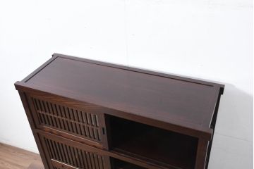 中古　美品　上質な和の空間を演出する水屋箪笥(食器棚、茶箪笥、戸棚、収納棚、キャビネット)(R-082409)