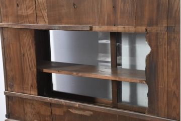 和製アンティーク　どこか懐かしい雰囲気を感じる栓材の重ね戸棚(収納棚、キャビネット、飾り棚、食器棚、本箱、ブックケース、上下バラ売り可能)(R-082411)