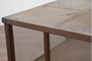 和製アンティーク　古い木味のレトロなロータイプガラスケース(卓上、Gケース、ショーケース、ディスプレイケース、コレクションケース、飾り棚、陳列棚、店舗什器)(R-082422)