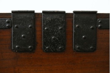 和製アンティーク　欅(ケヤキ)材　時代の流れを感じる風合いの小箱　(R-082423)