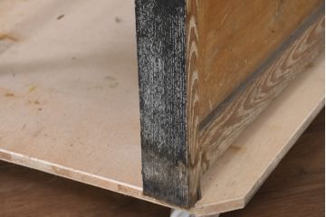 和製アンティーク　レトロな雰囲気あふれるパン屋の縦型ガラスケース(ショーケース、Gケース、ディスプレイケース、コレクションケース、飾り棚、陳列棚、店舗什器)(R-082429)