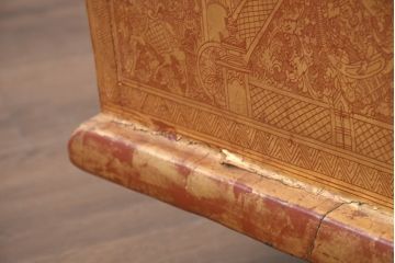 アンティーク　東南アジア美術　タイ?　ビルマ?　工芸品　戦士と寺院建築が全面に描かれた精細な彫刻入りのブランケットボックス(木箱、コファー、収納箱)(R-082431)