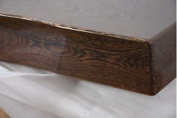 和製ビンテージ　未使用　新古品(中古)　鉄刀木(タガヤサン)　美しい杢目が魅力の4尺炉卓(ローテーブル、長火鉢、座卓、リビングテーブル、囲炉裏、ヴィンテージ)(R-082438)