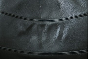 デンマークヴィンテージ　Nielaus Mobler(ニエラウスモブラー)　ap Dream seat(ドリームシート)　本革(レザー)　スタイリッシュなデザインのリクライニングイージーチェア　(R-082445)