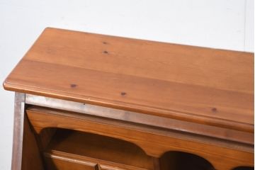 中古　美品　パイン材　カントリーデザイン　気品漂うライティングビューロー(簿記机、ワークデスク、在宅用、在宅ワーク用、サイドチェスト、引き出し)(R-082447)