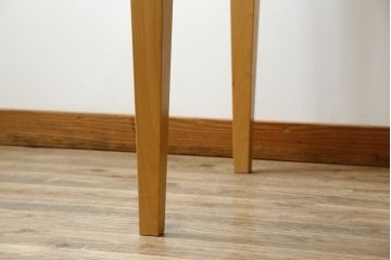 中古　WOOD YOU LIKE COMPANY(ウッドユウライクカンパニー)　FOUR DELTA TAPER DESK(4デルタテーパーデスク)　メープル無垢材　ナチュラルで心地よい木肌のデスク(引き出し付き、机、コンソールデスク、ワークデスク、在宅用、在宅ワーク用)(定価約24万円)(R-082448)