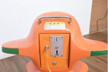 佐藤製薬　サトウ製薬　乗り物　昭和レトロな空間づくりにおすすめのサトちゃんムーバー(ディスプレイ、店舗什器、薬局、乗物遊具)(R-082450)