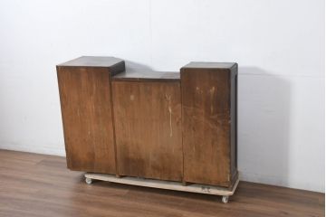 和製アンティーク　大正ロマンなお部屋に取り入れたい変わり型サイドボード(サイドキャビネット、収納棚、戸棚)(R-082455)