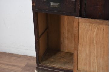 和製アンティーク　大正ロマンなお部屋に取り入れたい変わり型サイドボード(サイドキャビネット、収納棚、戸棚)(R-082455)