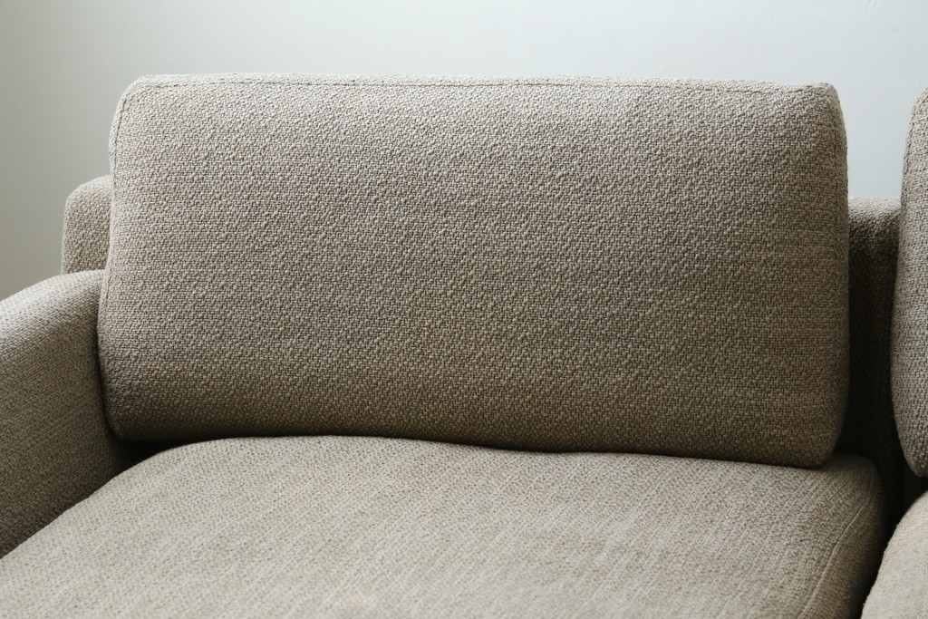 中古　Cassina(カッシーナ)　Philippe Starck(フィリップ・スタルク)デザイン　MISTER(ミスター)　空間を格調高く演出するシステムソファ　定価約250万円　(R-082463)