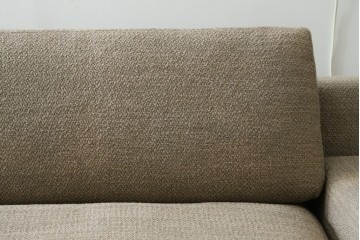 中古　Cassina(カッシーナ)　Philippe Starck(フィリップ・スタルク)デザイン　MISTER(ミスター)　空間を格調高く演出するシステムソファ　定価約250万円　(R-082463)