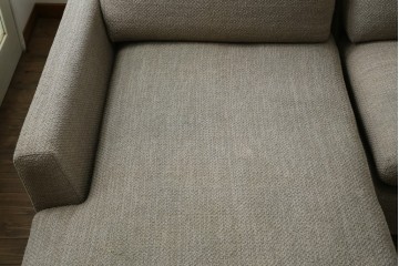 中古　Cassina(カッシーナ)　Philippe Starck(フィリップ・スタルク)デザイン　MISTER(ミスター)　空間を格調高く演出するシステムソファ　定価約250万円　(R-082463)