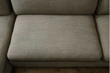 中古　Cassina(カッシーナ)　Philippe Starck(フィリップ・スタルク)デザイン　MISTER(ミスター)　空間を格調高く演出するシステムソファ　定価約250万円　(R-082463)