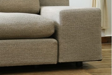 中古　Cassina(カッシーナ)　Philippe Starck(フィリップ・スタルク)デザイン　MISTER(ミスター)　空間を格調高く演出するシステムソファ　定価約250万円　(R-082463)