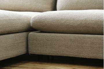 中古　Cassina(カッシーナ)　Philippe Starck(フィリップ・スタルク)デザイン　MISTER(ミスター)　空間を格調高く演出するシステムソファ　定価約250万円　(R-082463)
