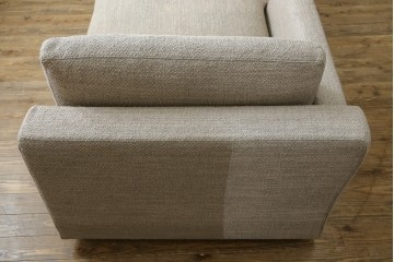 中古　Cassina(カッシーナ)　Philippe Starck(フィリップ・スタルク)デザイン　MISTER(ミスター)　空間を格調高く演出するシステムソファ　定価約250万円　(R-082463)