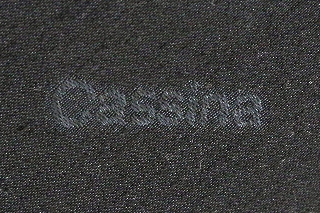 中古　Cassina(カッシーナ)　Philippe Starck(フィリップ・スタルク)デザイン　MISTER(ミスター)　空間を格調高く演出するシステムソファ　定価約250万円　(R-082463)