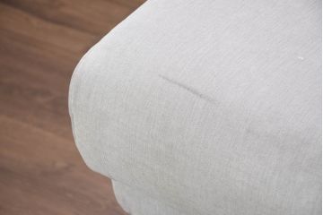 中古　美品　BoConcept(ボーコンセプト)　ゆったりとした座面のシンプルなオットマン付き3人掛けカウチソファ(トリプルソファ、フットスツール、3P、三人掛け)(R-082464)