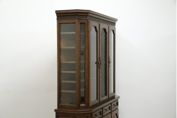 中古　美品　KOSUGA(コスガ)　リージェントハウスシリーズ　上品な佇まいの二段重ねキャビネット(食器棚、キュリオケース、カップボード、飾り棚、戸棚、収納棚)(定価約44万円)(R-082468)