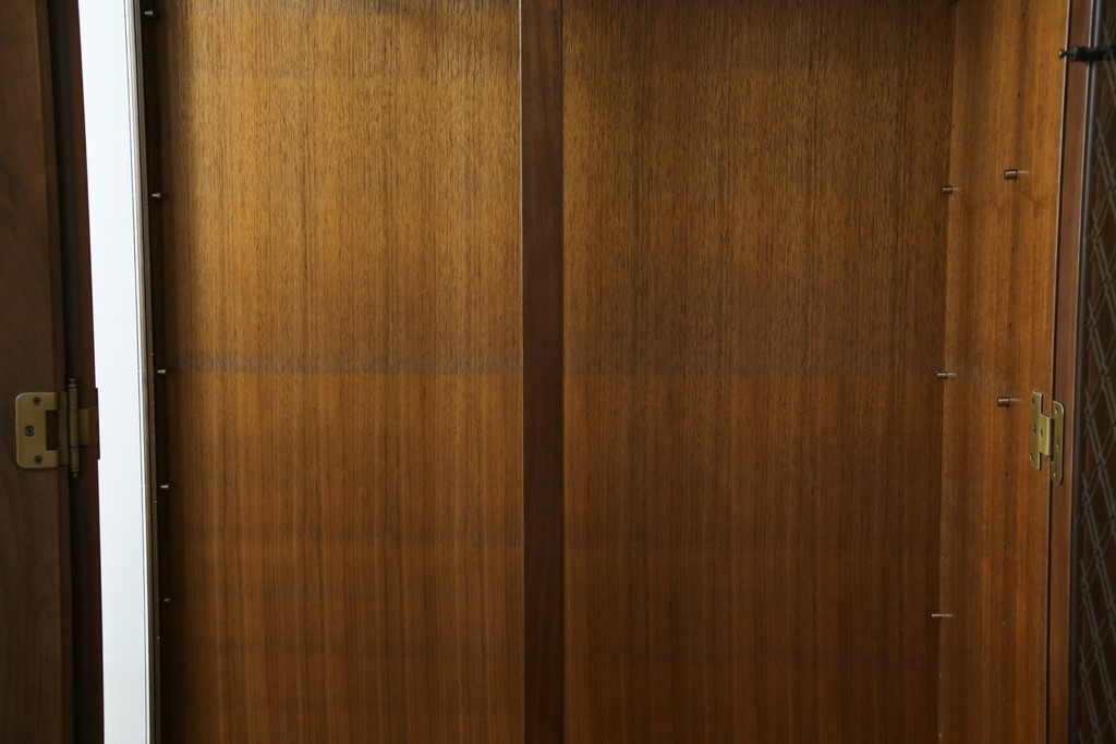 中古　美品　KOSUGA(コスガ)　リージェントハウスシリーズ　上品な佇まいの二段重ねキャビネット(食器棚、キュリオケース、カップボード、飾り棚、戸棚、収納棚)(定価約44万円)(R-082468)