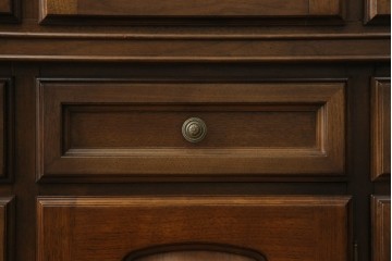 中古　美品　KOSUGA(コスガ)　リージェントハウスシリーズ　上品な佇まいの二段重ねキャビネット(食器棚、キュリオケース、カップボード、飾り棚、戸棚、収納棚)(定価約44万円)(R-082468)