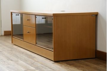 中古　美品　カリモク家具(karimoku)　domani(ドマーニ)　洗練されたデザインが美しいシアターボード(テレビ台、テレビボード、ローボード、キャビネット、収納棚、サイドボード)(定価約45万円)(R-082476)