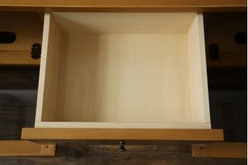 中古　美品　カリモク家具(karimoku)　domani(ドマーニ)　洗練されたデザインが美しいシアターボード(テレビ台、テレビボード、ローボード、キャビネット、収納棚、サイドボード)(定価約45万円)(R-082476)