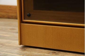 中古　美品　カリモク家具(karimoku)　domani(ドマーニ)　洗練されたデザインが美しいシアターボード(テレビ台、テレビボード、ローボード、キャビネット、収納棚、サイドボード)(定価約45万円)(R-082476)